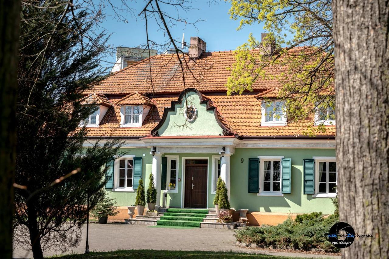 Cukrovia Kutno Exterior foto